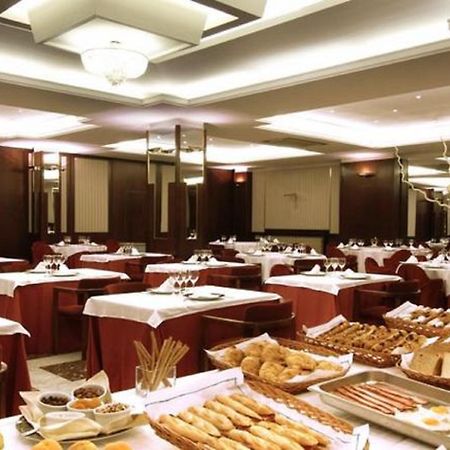Hotel Urpi Sabadell Zewnętrze zdjęcie