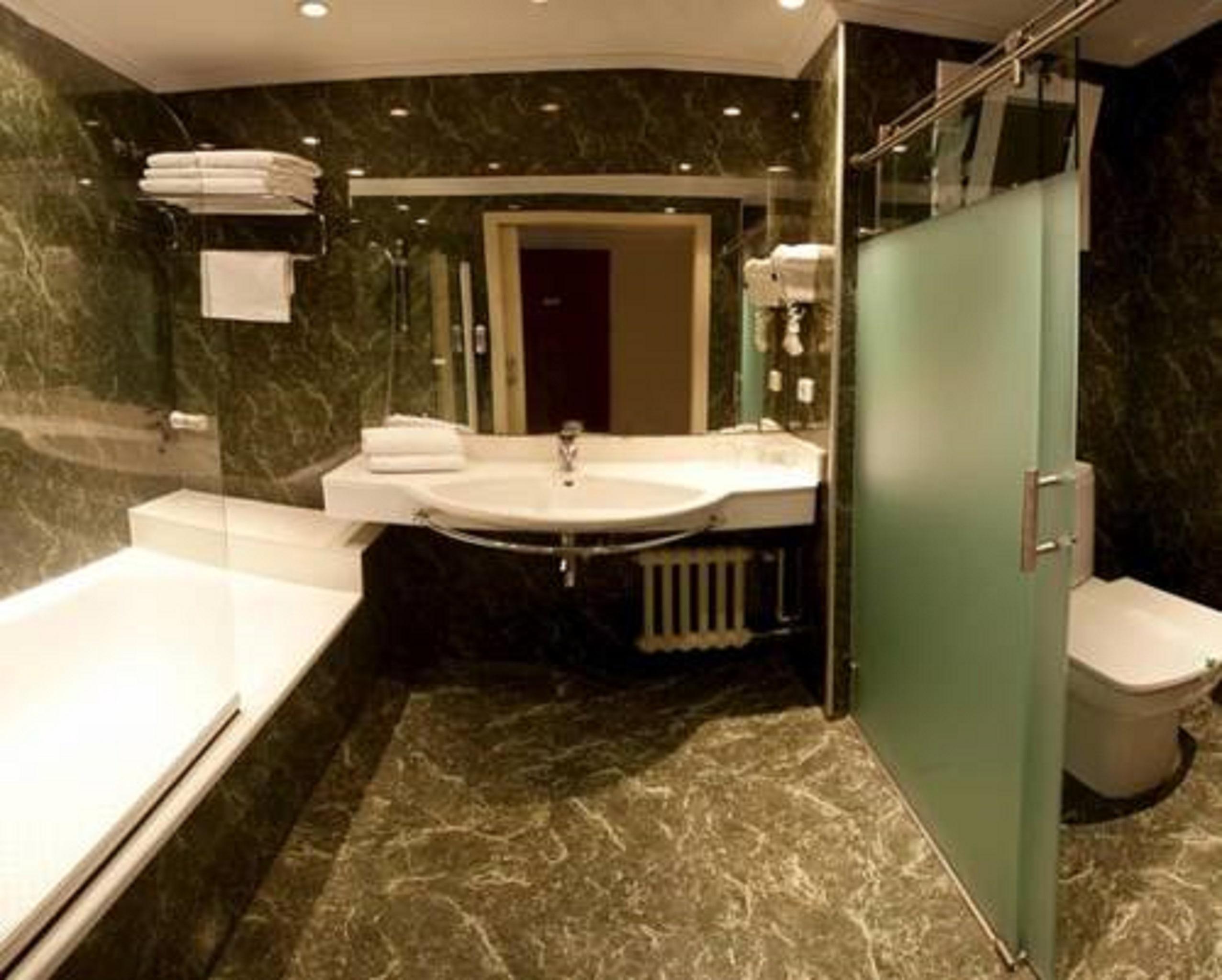 Hotel Urpi Sabadell Zewnętrze zdjęcie