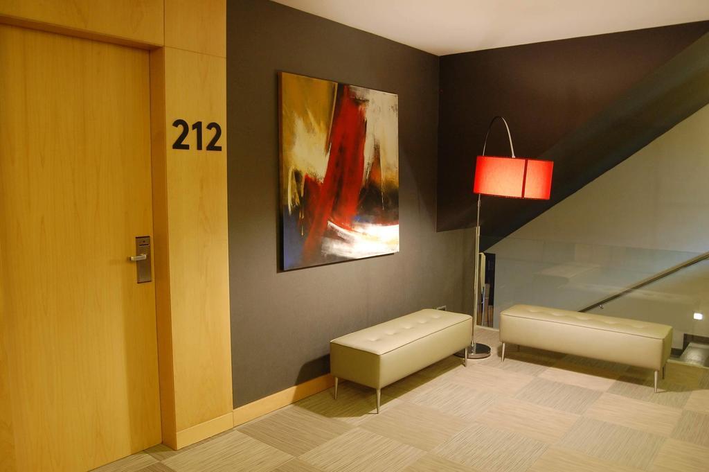 Hotel Urpi Sabadell Zewnętrze zdjęcie