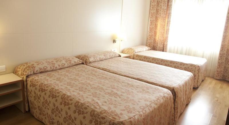 Hotel Urpi Sabadell Zewnętrze zdjęcie