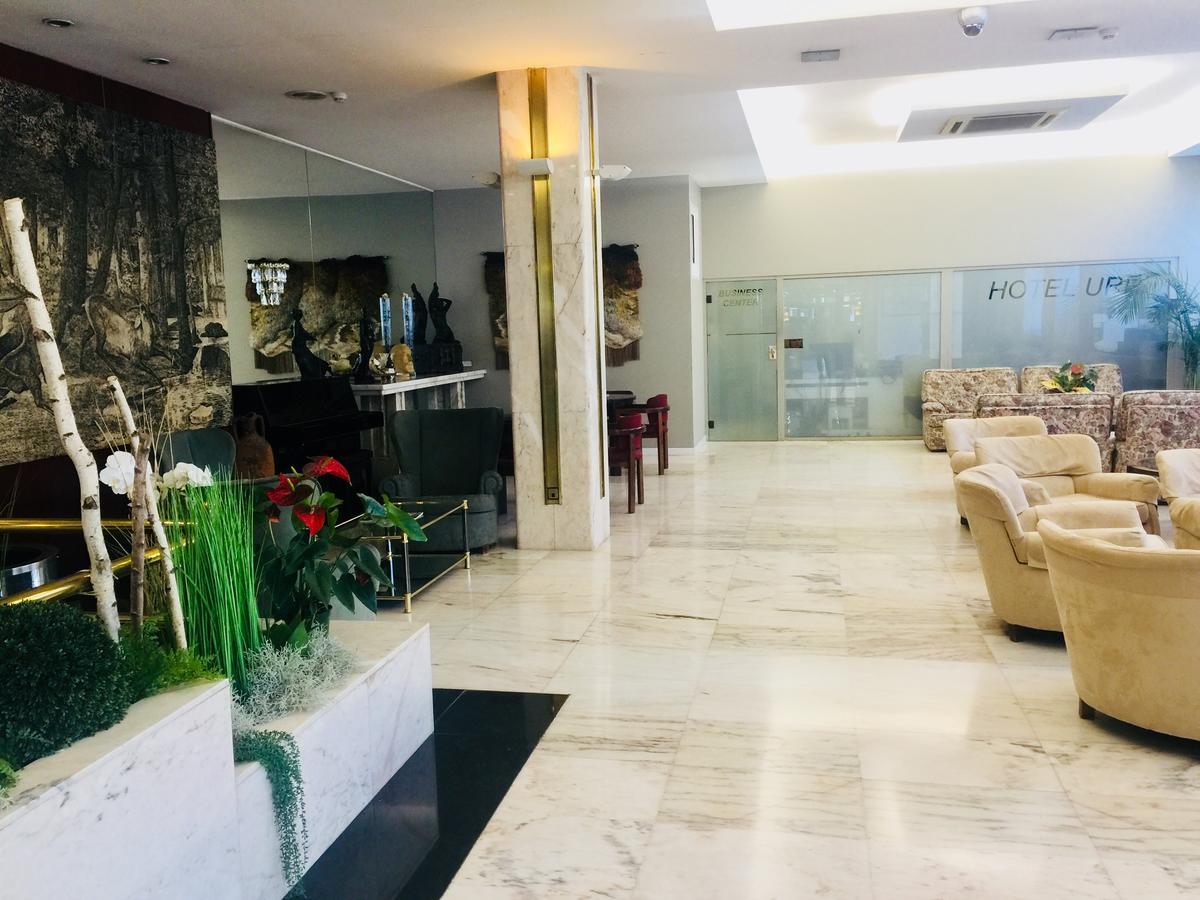 Hotel Urpi Sabadell Zewnętrze zdjęcie