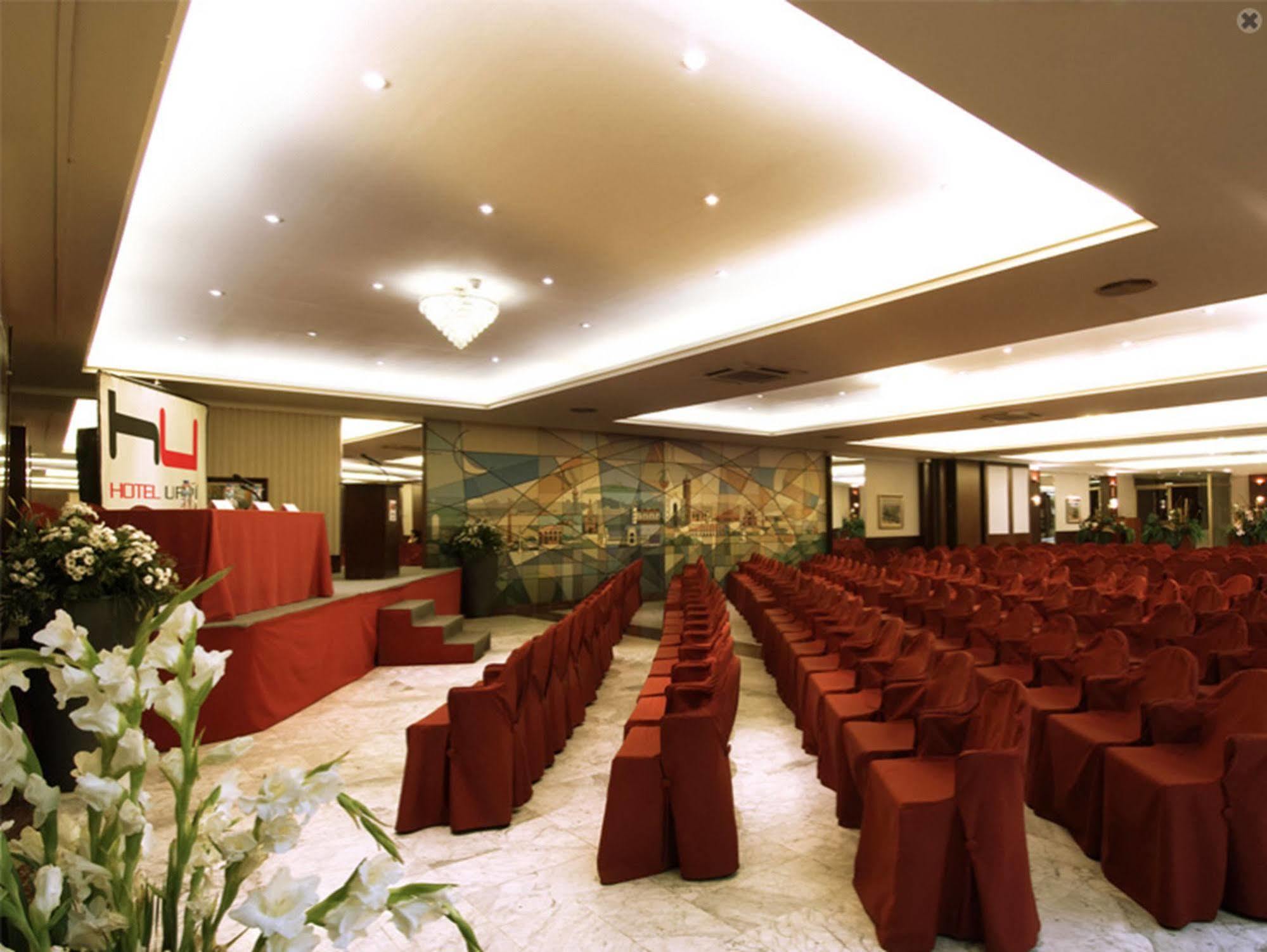Hotel Urpi Sabadell Zewnętrze zdjęcie