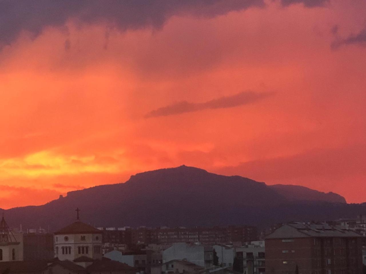 Hotel Urpi Sabadell Zewnętrze zdjęcie
